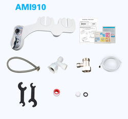 Smart toilet cover spray gun